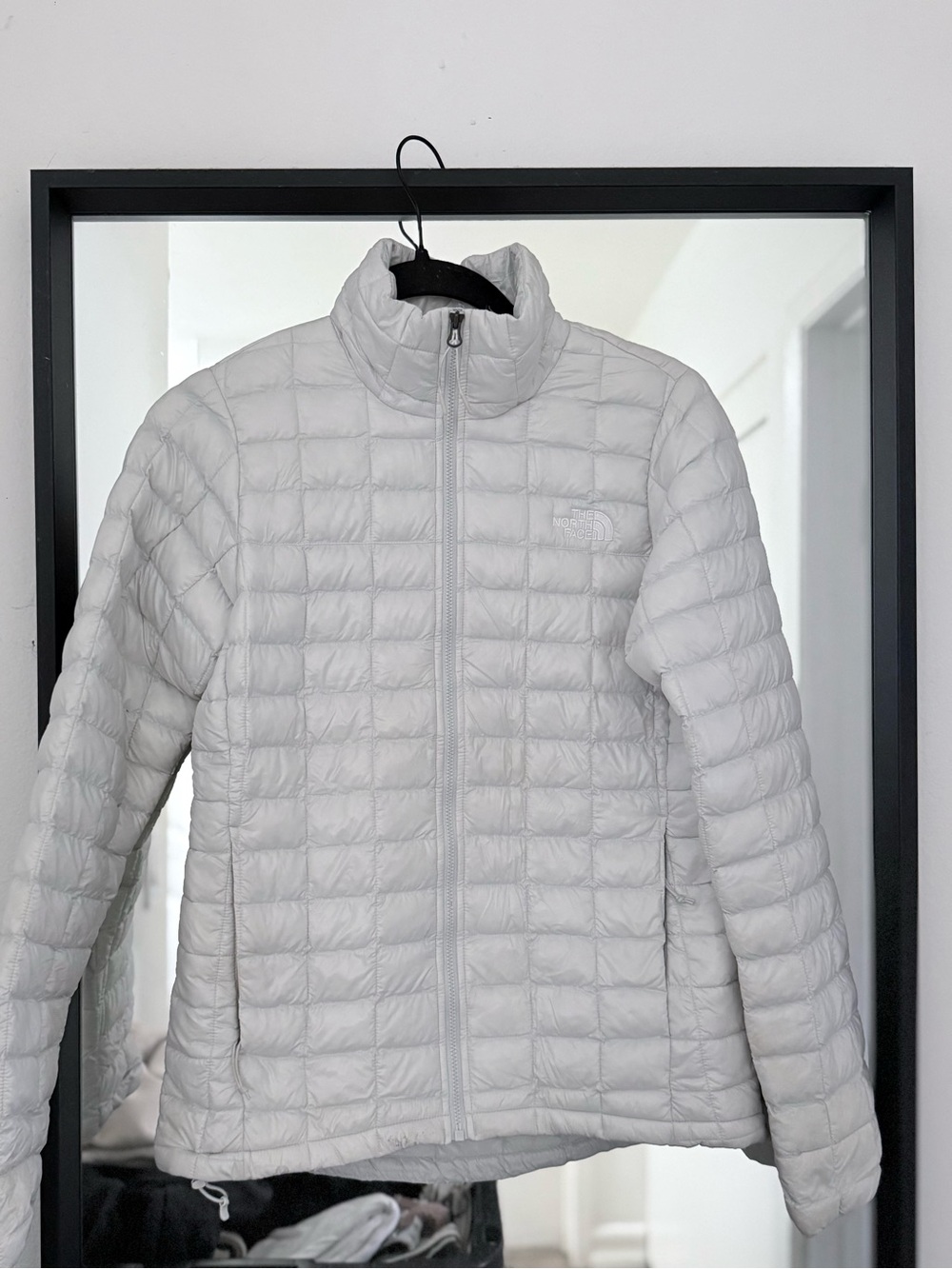 The North Face Women's White Puffer Jacket